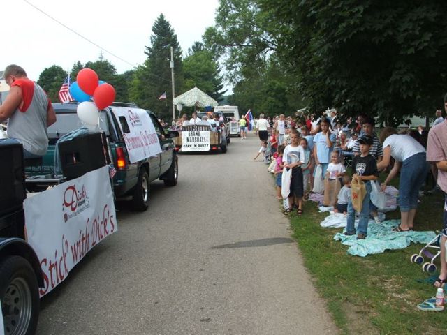 July 4 Steve Dorr Parade